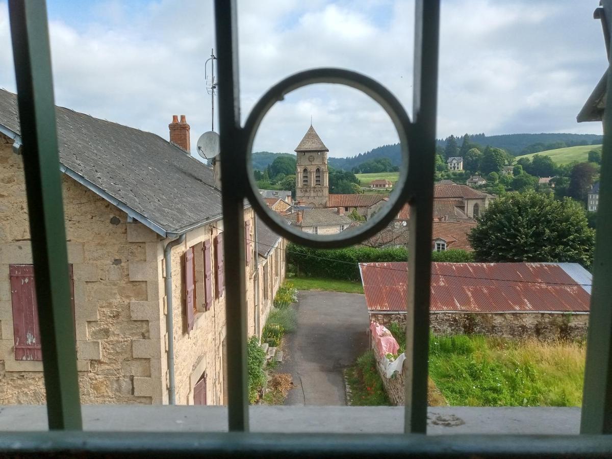 La Petite Cerise Villa Eymoutiers  Exteriör bild